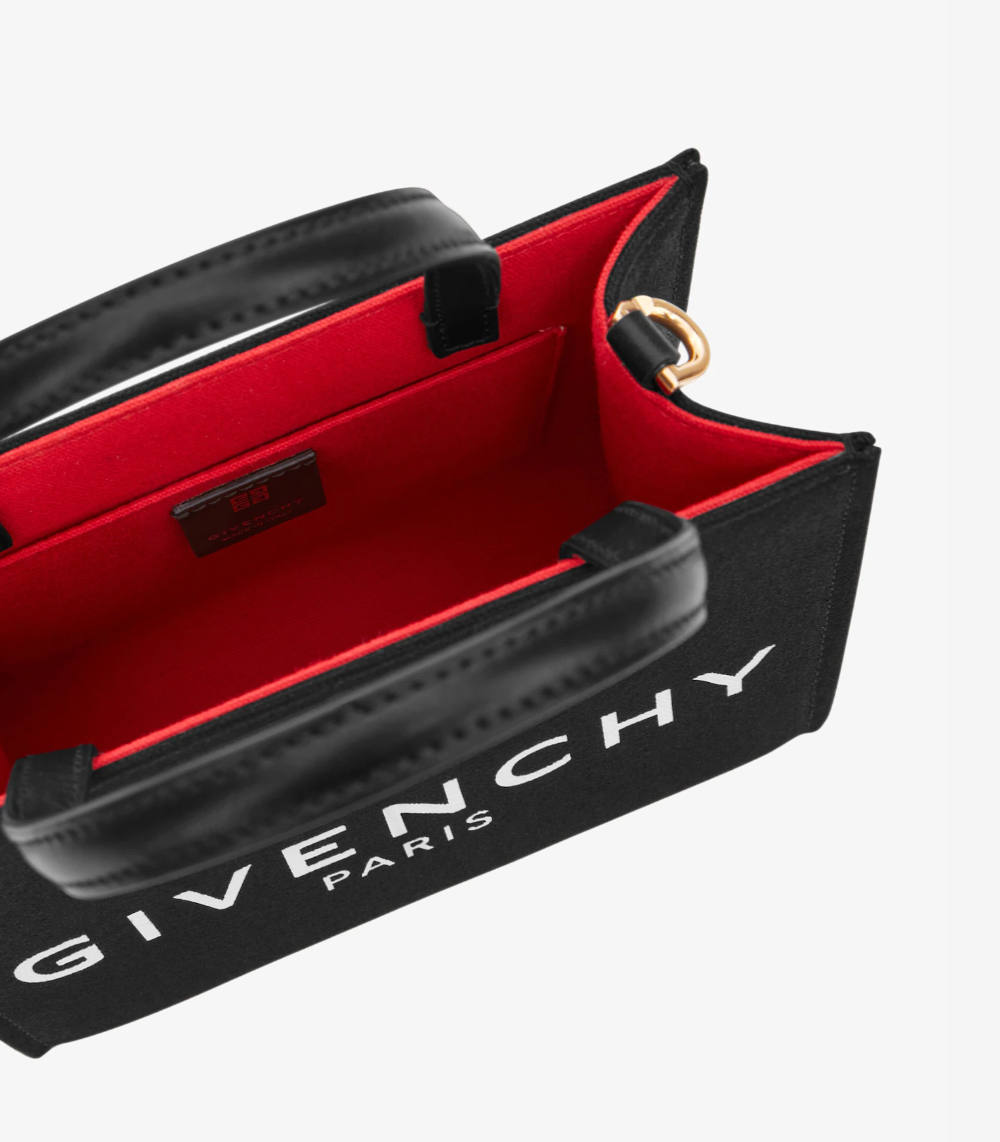 GIVENCHY　バッグ