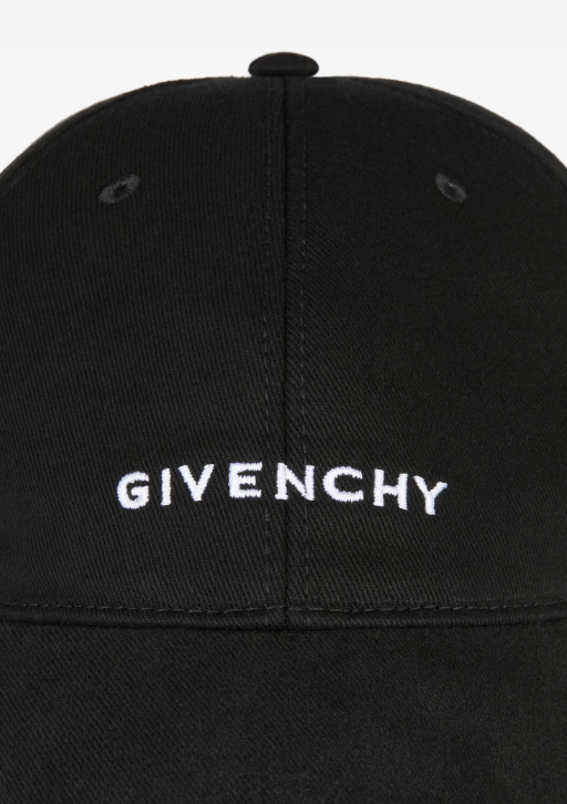 GIVENCHY　キャップ