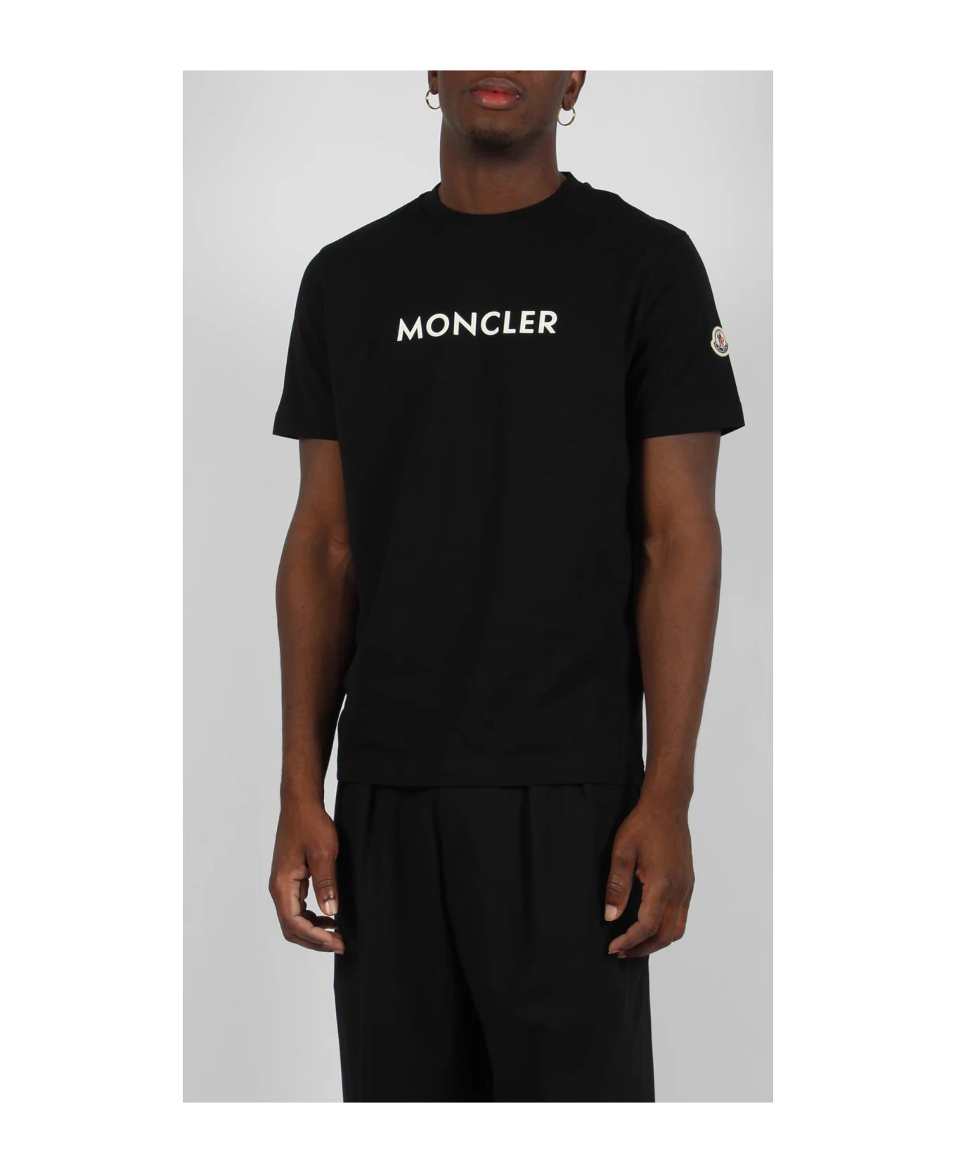 MONCLER　Tシャツ